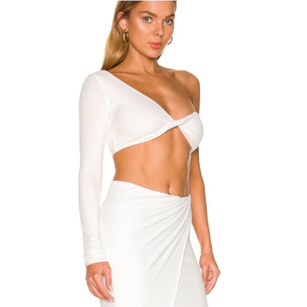 INDAH Lucas One Shoulder Twist Top in Ivory Size 2